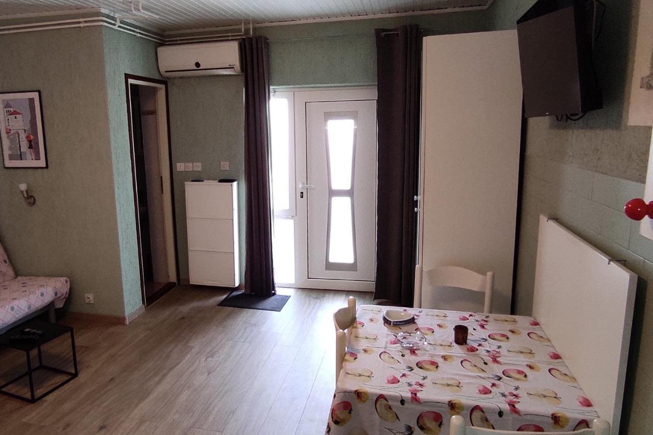 Studio Punat 5410A Экстерьер фото